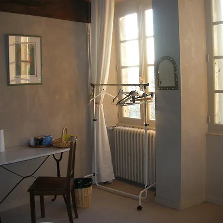 Les Remparts Couette-café *